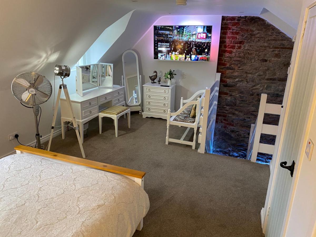 Arthur Street Guest Cottage 힐스버러 외부 사진